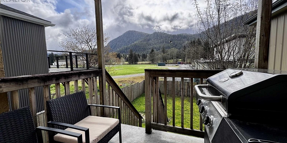 349 W 9TH AVENUE Prince Rupert Photo 22