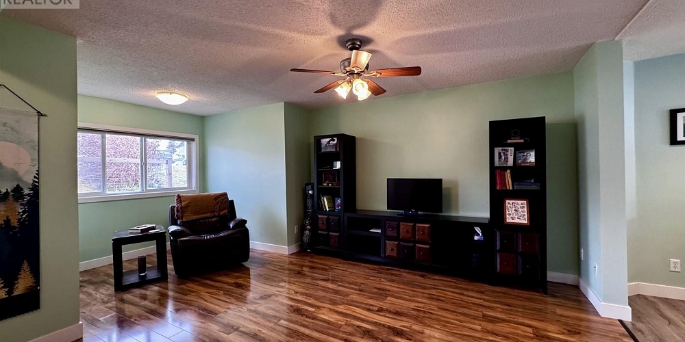 349 W 9TH AVENUE Prince Rupert Photo 8