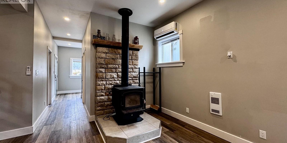 405 E 5TH AVENUE Prince Rupert Photo 11
