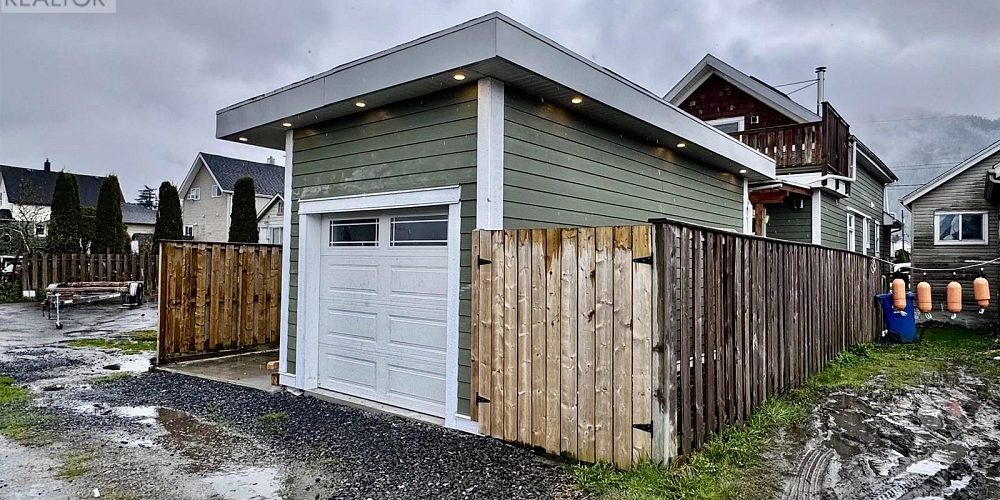 405 E 5TH AVENUE Prince Rupert Photo 36