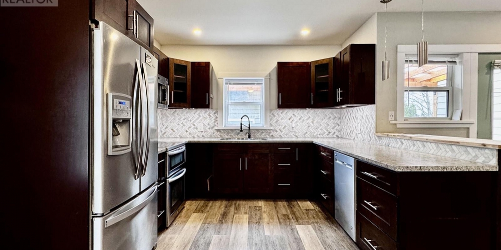 405 E 5TH AVENUE Prince Rupert Photo 4