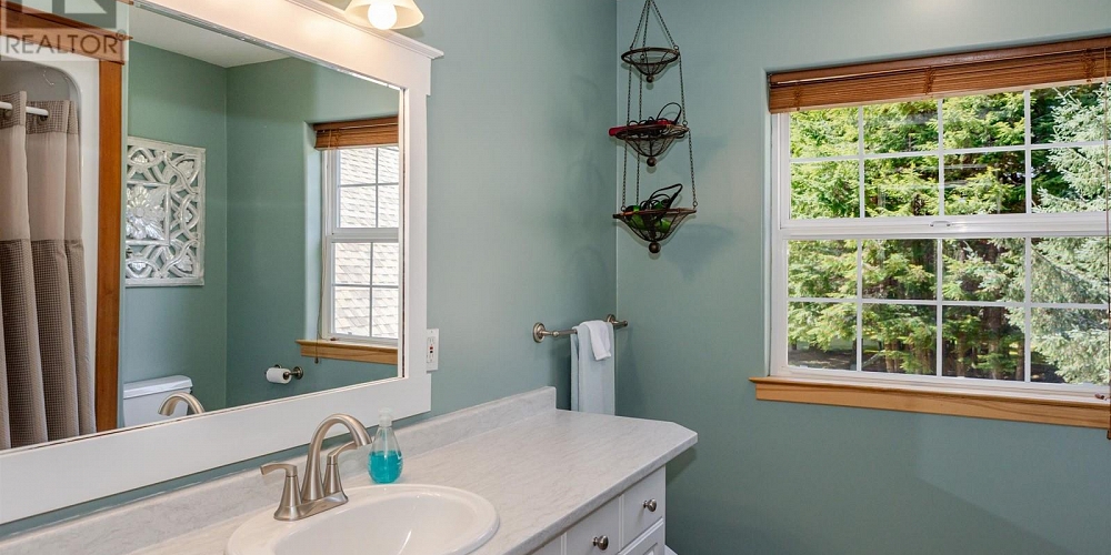 499 QUATSINO BOULEVARD Kitimat Photo 28