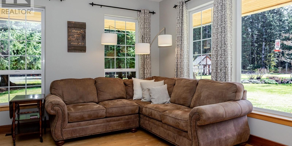 499 QUATSINO BOULEVARD Kitimat Photo 7