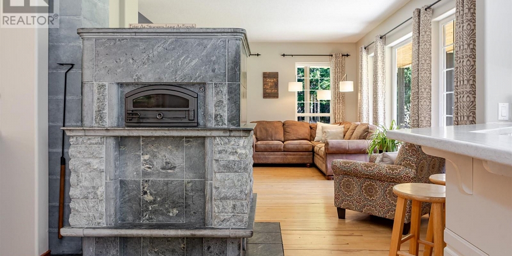 499 QUATSINO BOULEVARD Kitimat Photo 9