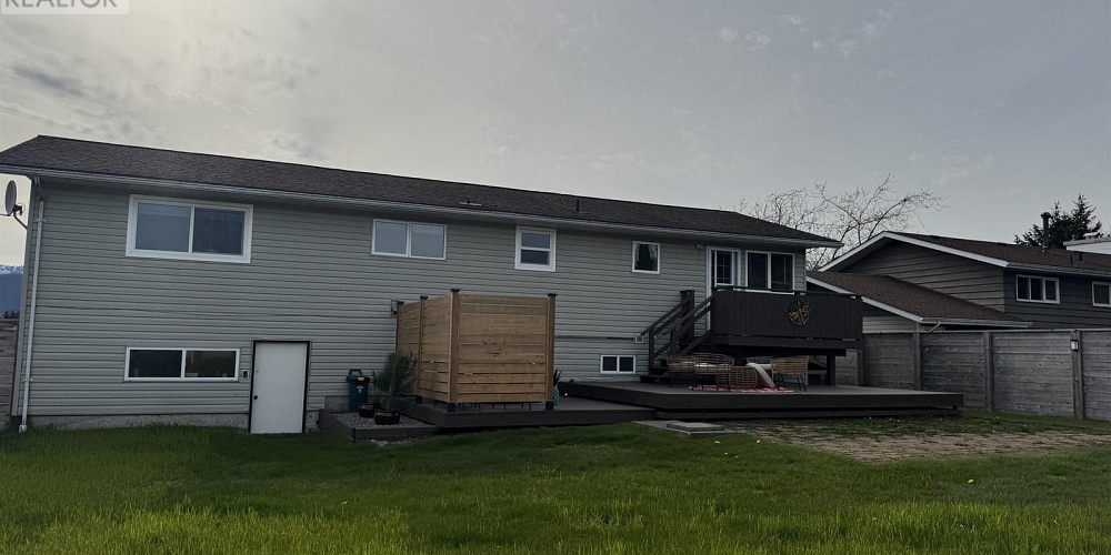 91 MOORE STREET Kitimat Photo 2