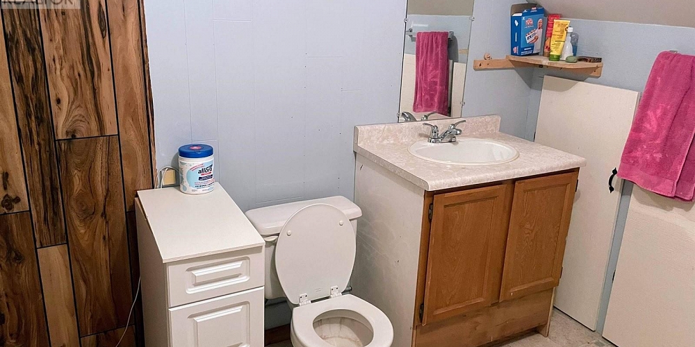 213 OCEANVIEW DRIVE Daajing Giids City Photo 2