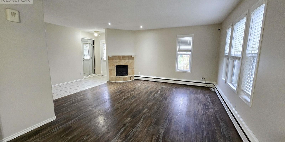 69 CAPILANO STREET Kitimat Photo 5