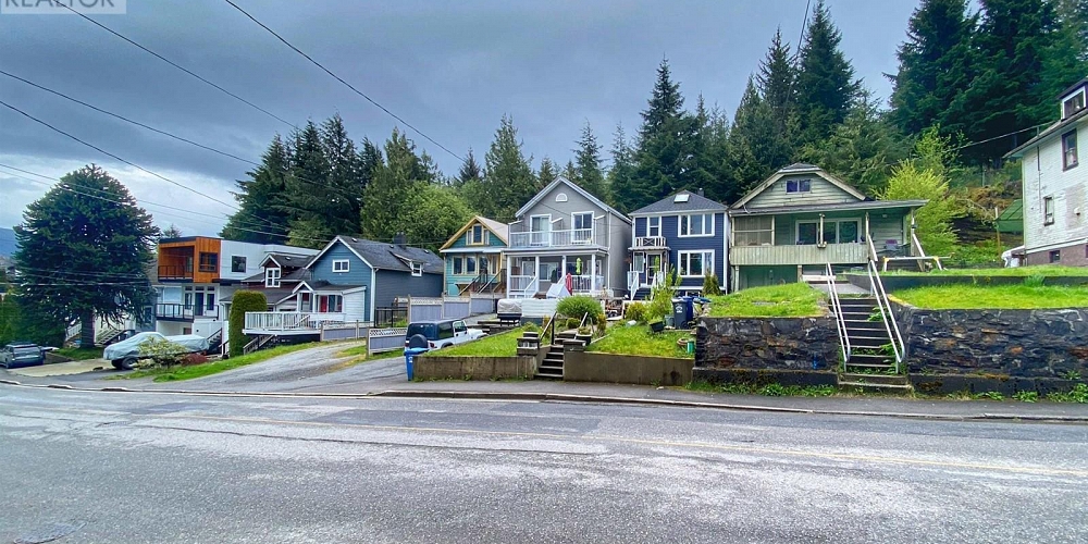 899 BORDEN STREET Prince Rupert Photo 19