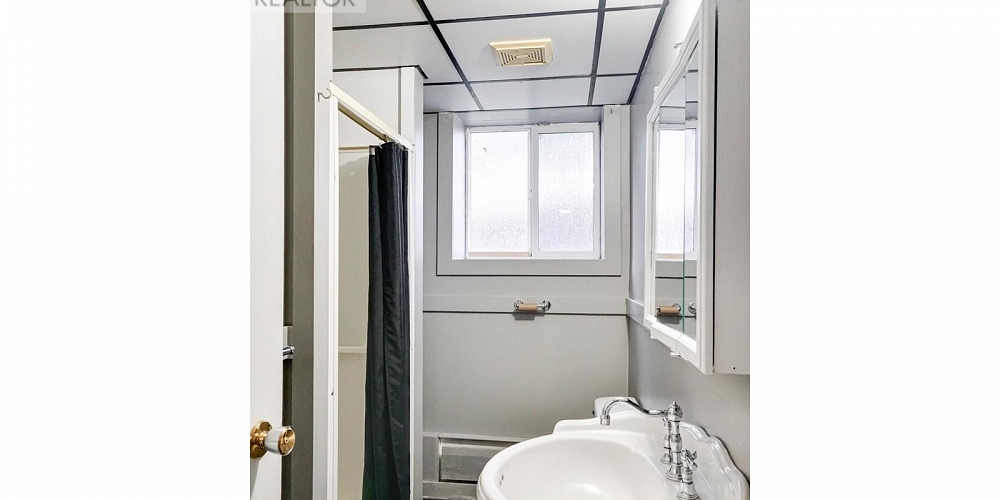 71 RALEY STREET Kitimat Photo 17