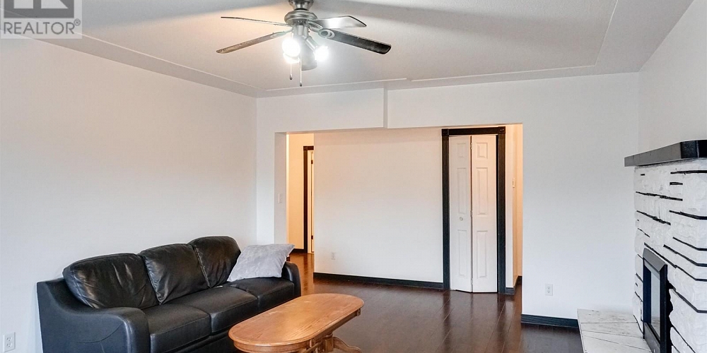 71 RALEY STREET Kitimat Photo 4