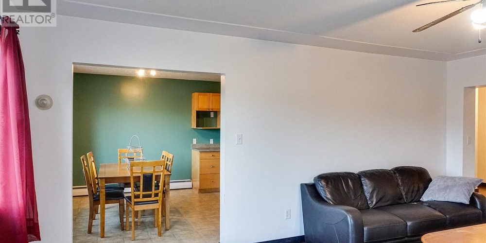 71 RALEY STREET Kitimat Photo 5