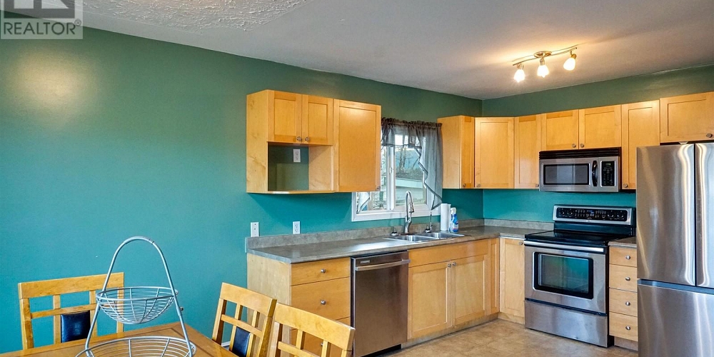 71 RALEY STREET Kitimat Photo 7