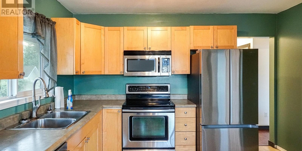 71 RALEY STREET Kitimat Photo 9