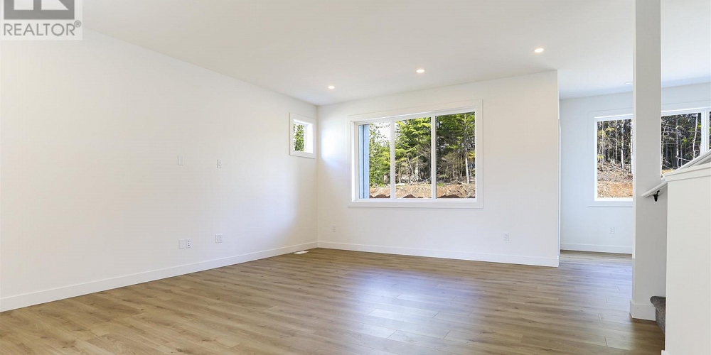 169 WAKITA STREET Kitimat Photo 3