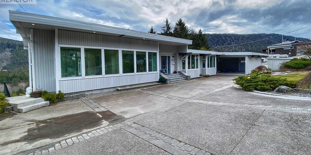 931-933 SUMMIT AVENUE Prince Rupert Photo 35