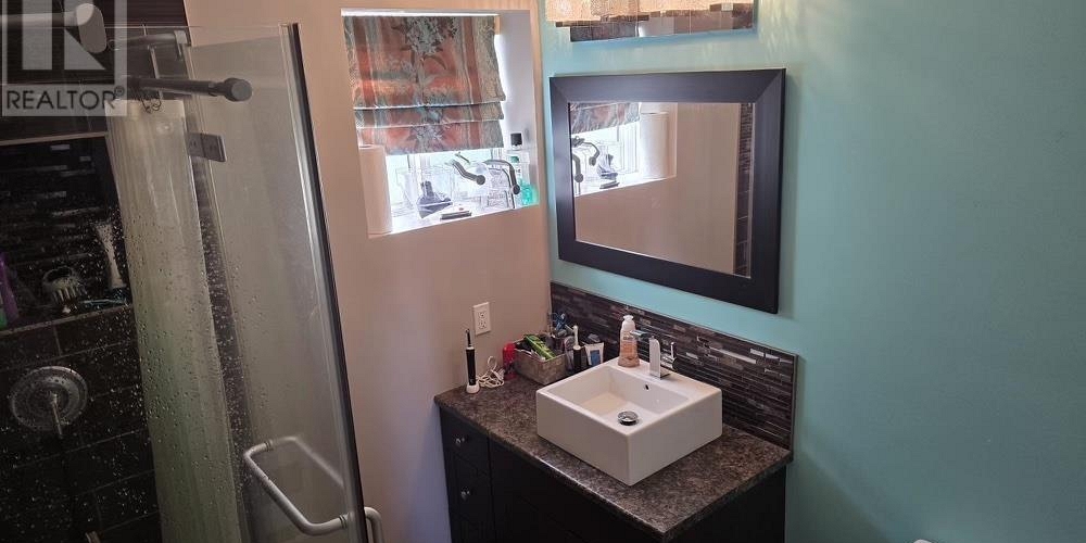 107 BRAUN STREET Kitimat Photo 10