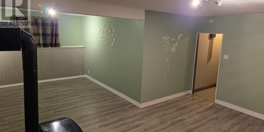 107 BRAUN STREET Kitimat Photo 11