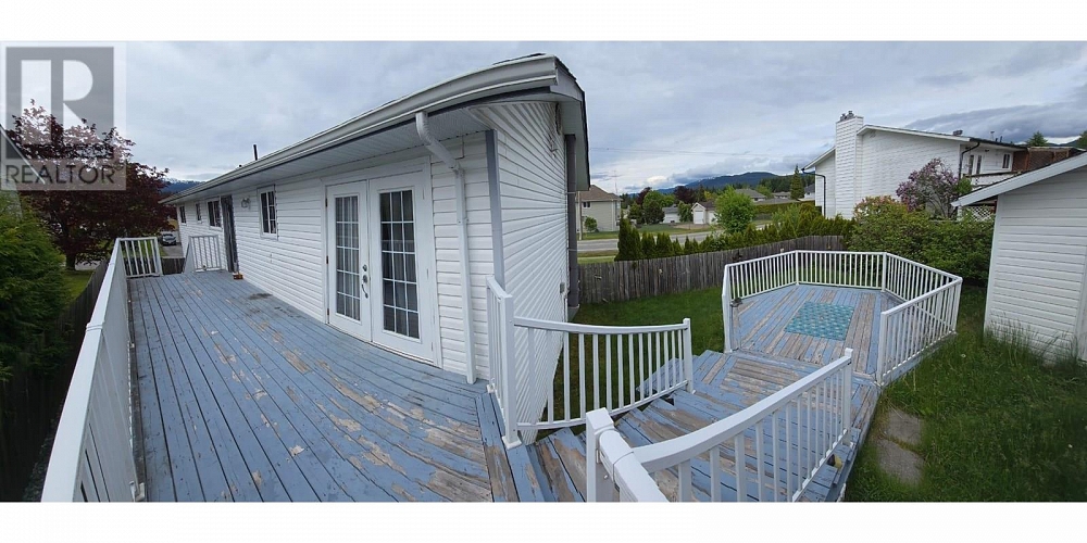 107 BRAUN STREET Kitimat Photo 20