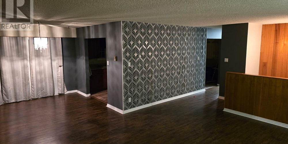 107 BRAUN STREET Kitimat Photo 6