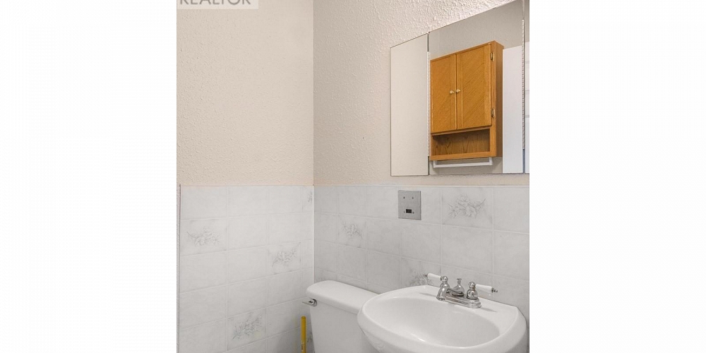 60 185 KONIGUS STREET Kitimat Photo 11