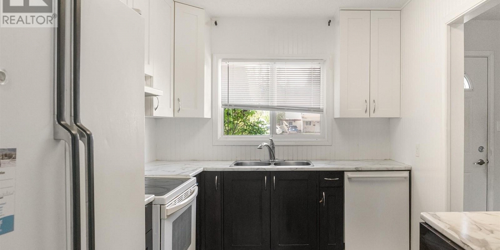 60 185 KONIGUS STREET Kitimat Photo 4