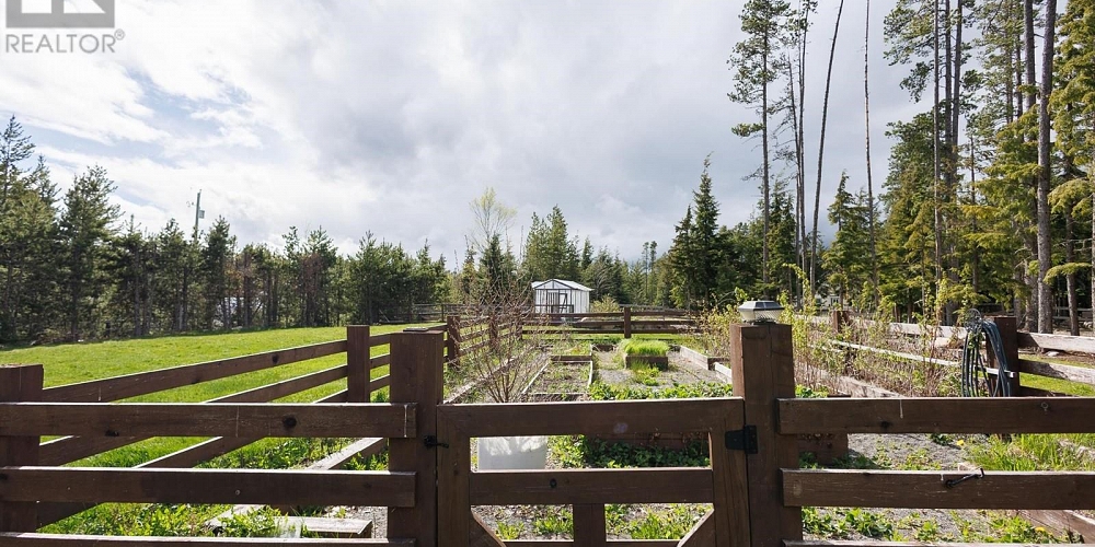 505 SOCKEYE CREEK STREET Lakelse Lake Photo 35