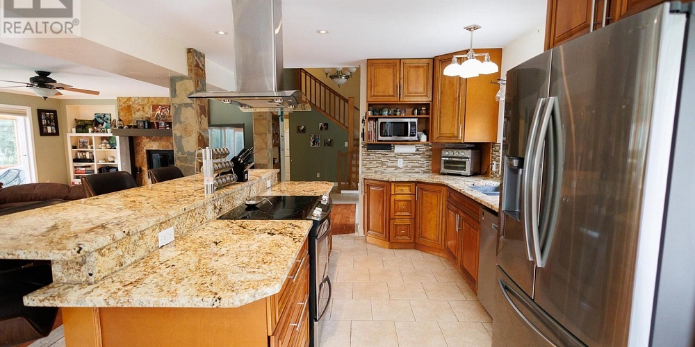 505 SOCKEYE CREEK STREET Lakelse Lake Photo 8