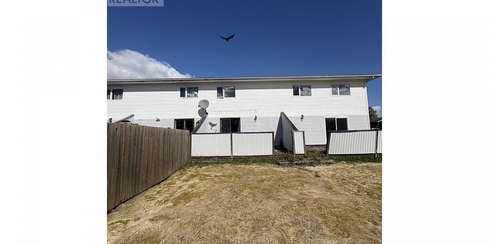 75 WEDEENE STREET Kitimat Photo 4