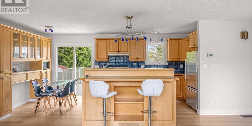 40 GWYN STREET Kitimat Photo 2