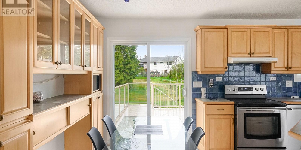 40 GWYN STREET Kitimat Photo 5