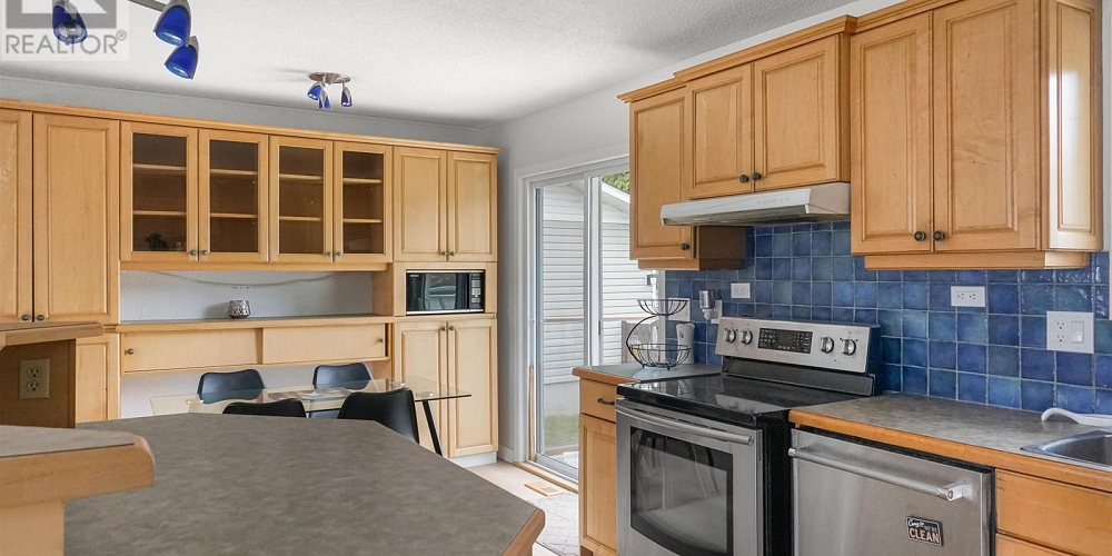 40 GWYN STREET Kitimat Photo 9