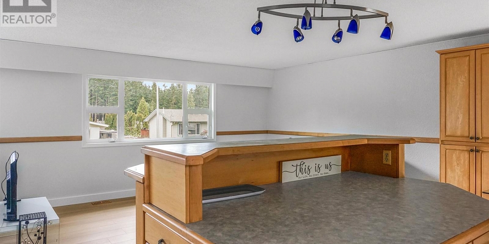 40 GWYN STREET Kitimat Photo 9