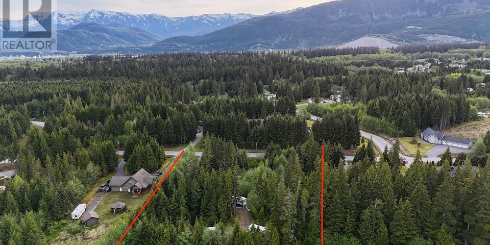 84-98 DEWBERRY STREET Kitimat Photo 4