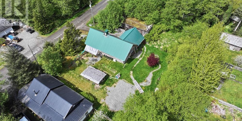 49 YAKOUN STREET Port Clements Photo 11