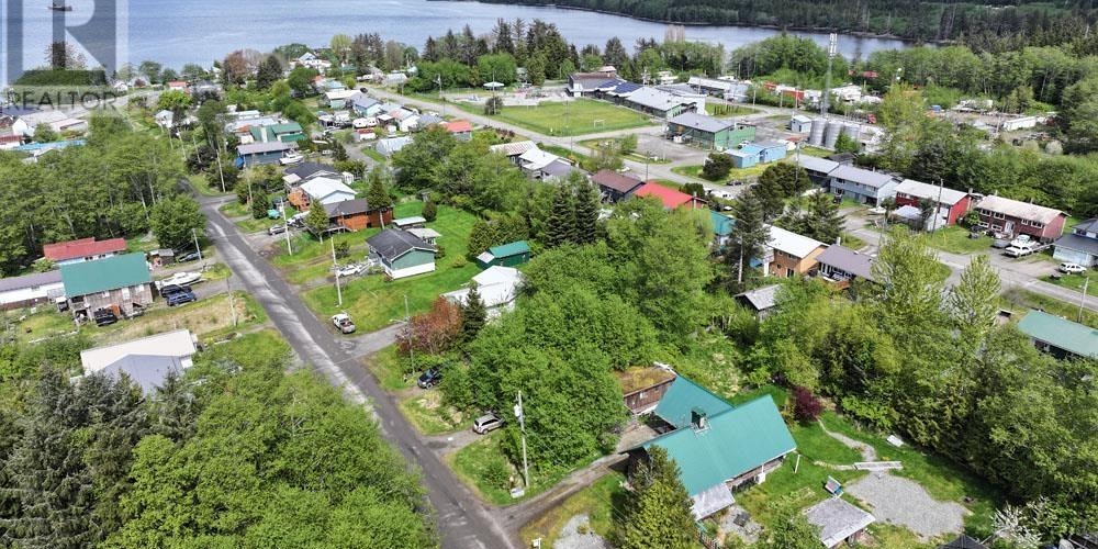 49 YAKOUN STREET Port Clements Photo 16