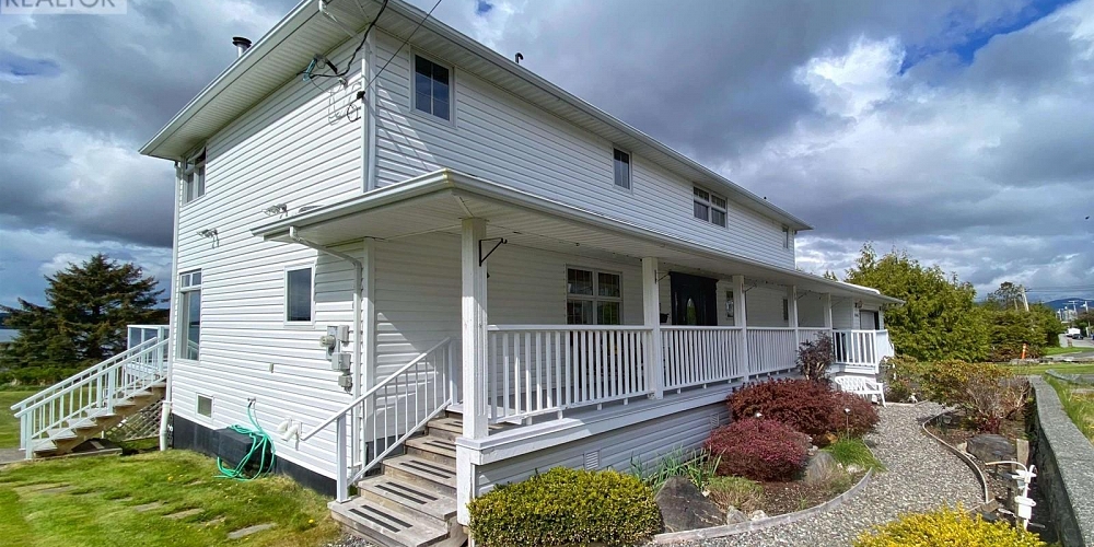 1960 GRAHAM AVENUE Prince Rupert Photo 2