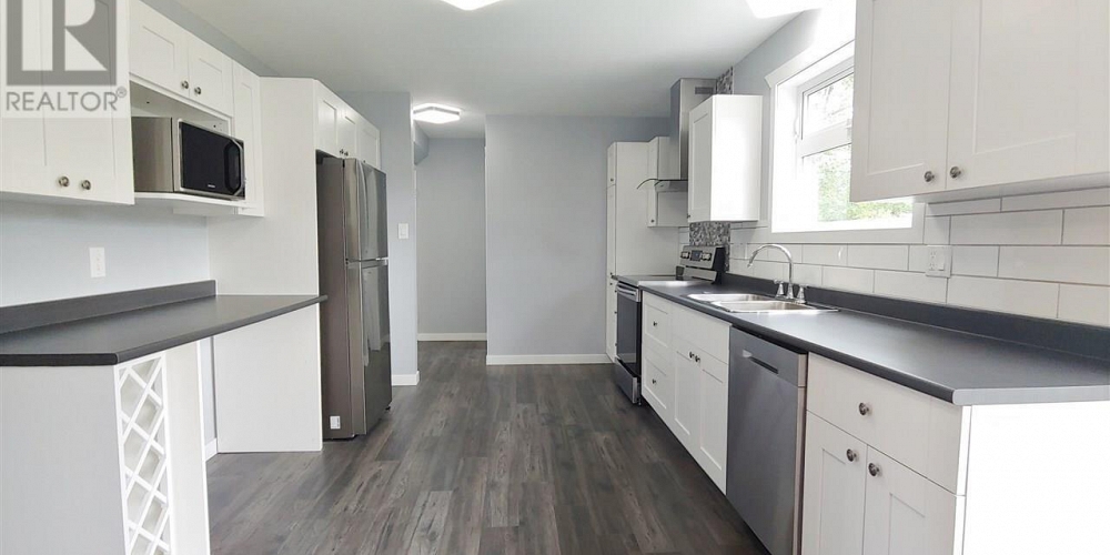 135 BAXTER AVENUE Kitimat Photo 5