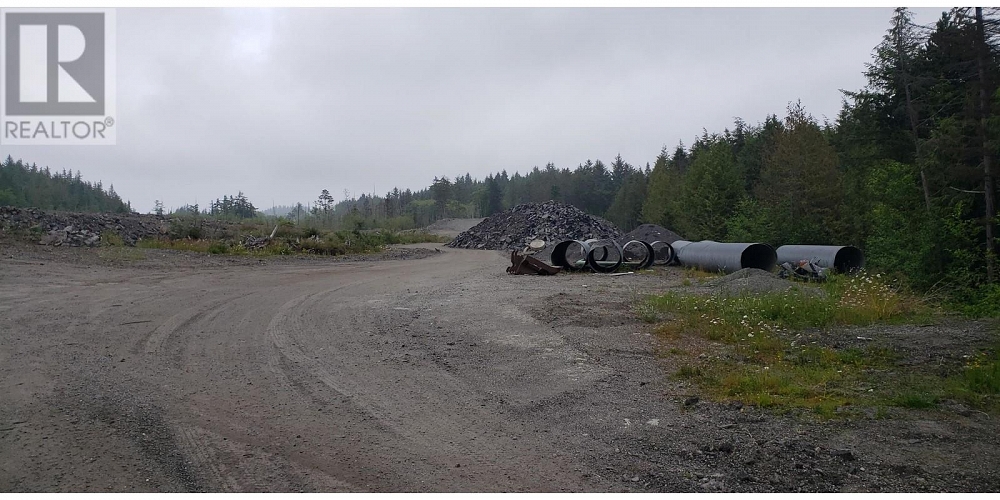 DL251 W 16 HIGHWAY Prince Rupert Photo 2