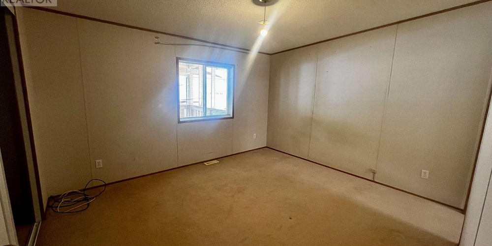8 4619 QUEENSWAY DRIVE Terrace Photo 18