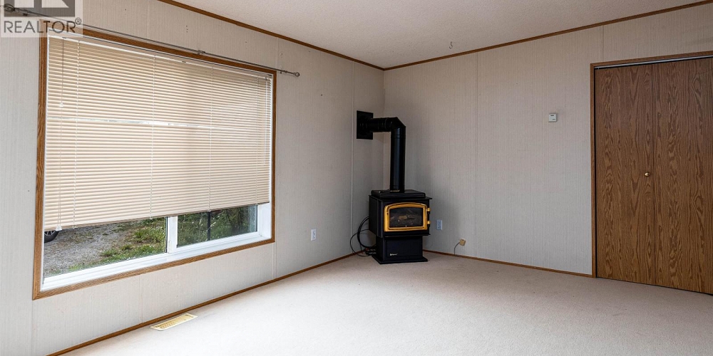 8 4619 QUEENSWAY DRIVE Terrace Photo 7