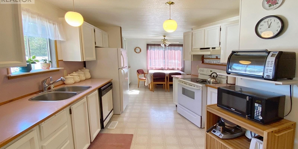 75 HAYS VALE DRIVE Prince Rupert Photo 10