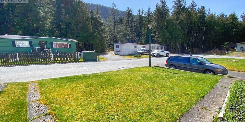 75 HAYS VALE DRIVE Prince Rupert Photo 4