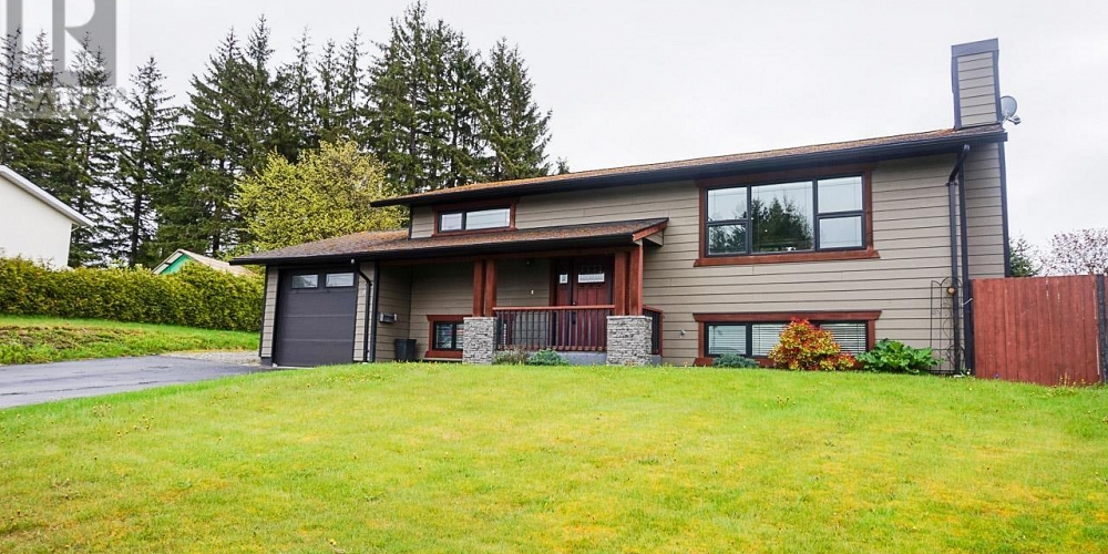 48 DAVY CRESCENT Kitimat Photo 3