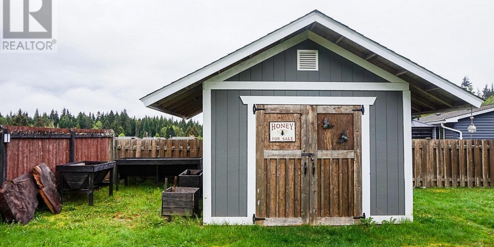 48 DAVY CRESCENT Kitimat Photo 32