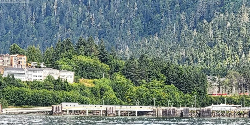 2348 GRAHAM AVENUE Prince Rupert Photo 2