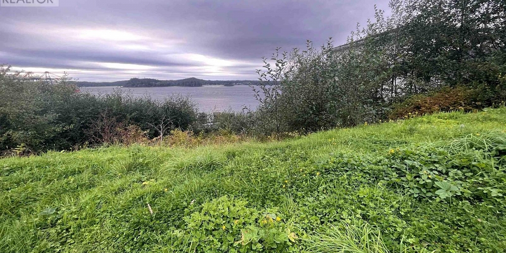 2348 GRAHAM AVENUE Prince Rupert Photo 5