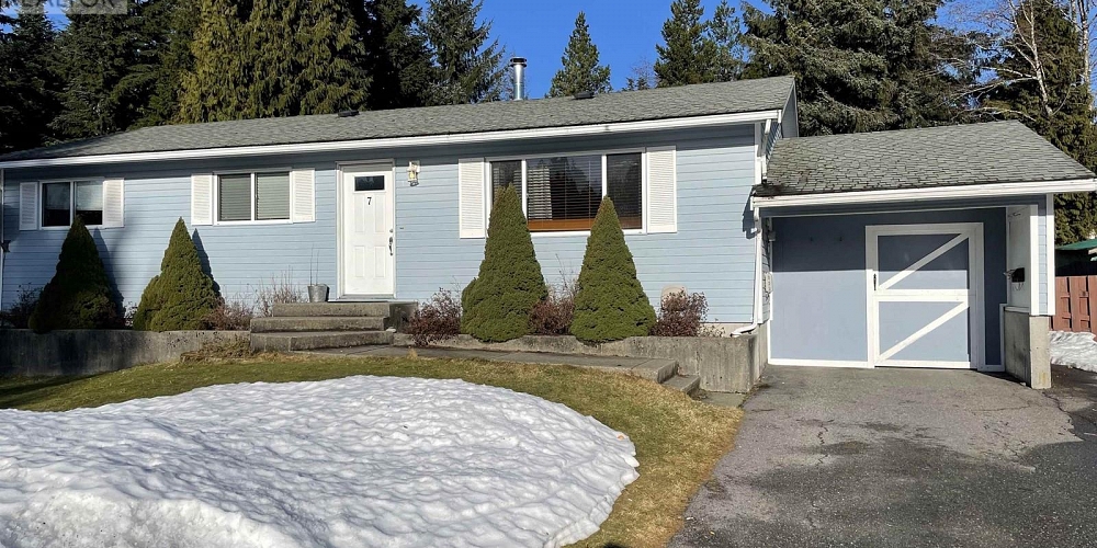 7 DUNN STREET Kitimat Photo 18