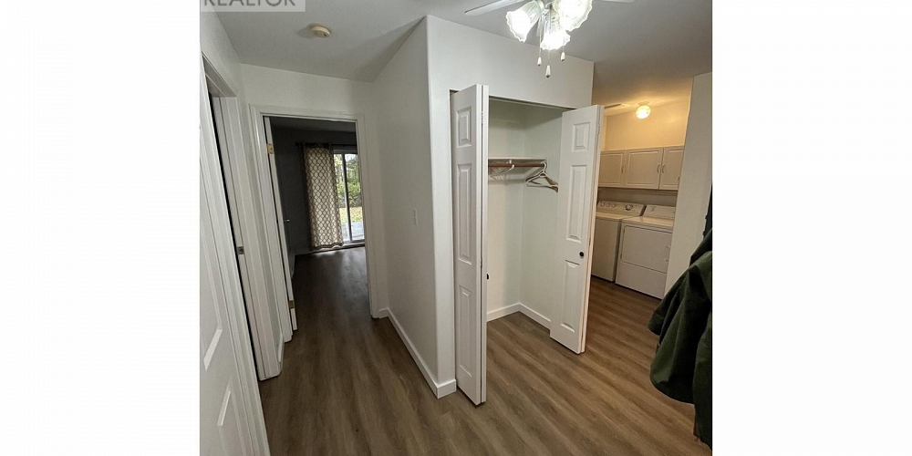 1 4739 WALSH AVENUE Terrace Photo 12