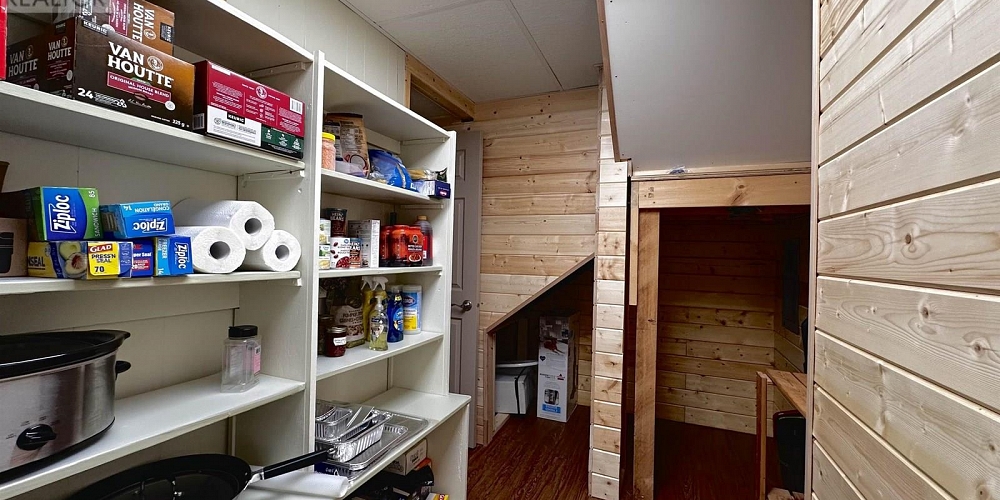 2605 FIRST AVENUE Terrace Photo 25