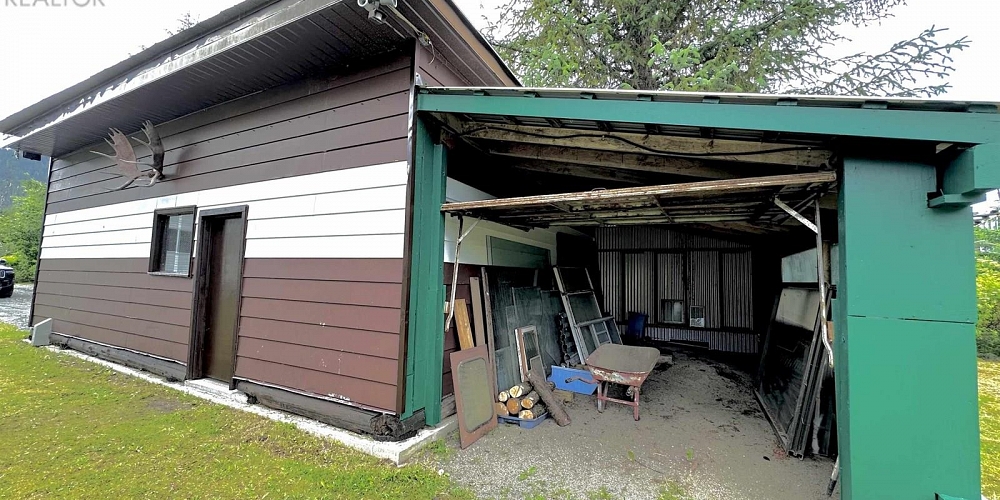 2605 FIRST AVENUE Terrace Photo 37